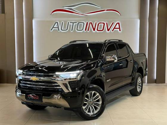 CHEVROLET S10 2.8 16V TURBO DIESEL HIGH COUNTRY CD 4X4 AUTOMÁTICO CHEVROLET S10 2.8 16V TURBO DIESEL HIGH COUNTRY CD 4X4 AUTOMÁTICO